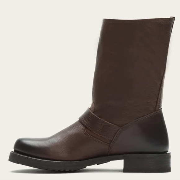 Frye Veronica Short Boots - Picture 4 of 12